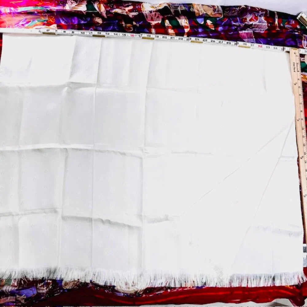 New Unbox HERMES  Stole scarf wrap 100% Silk Satin 58"x36" Ivery Bees FringW/C/A - Picture 11 of 15